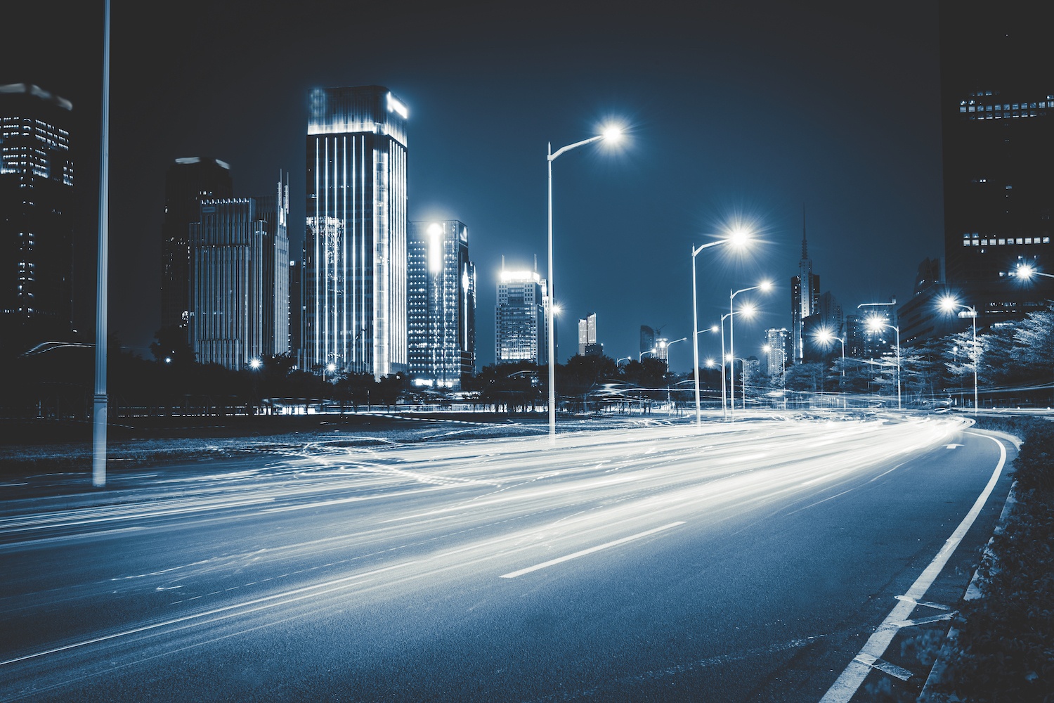 Energy Savings Forecast of Solid State Lighting: Part 7 - Roadway & Street Lighting